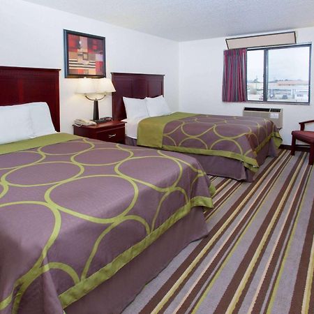Hotel Super 8 By Wyndham Tuscaloosa Zewnętrze zdjęcie
