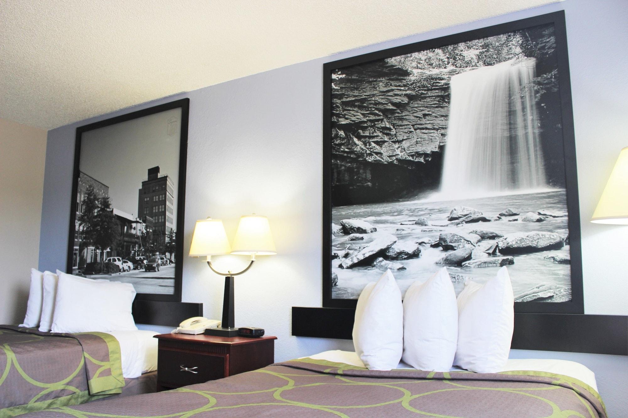 Hotel Super 8 By Wyndham Tuscaloosa Zewnętrze zdjęcie